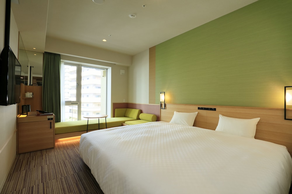 The Singulari Hotel And Skyspa At Universal Studios Japan 11/61