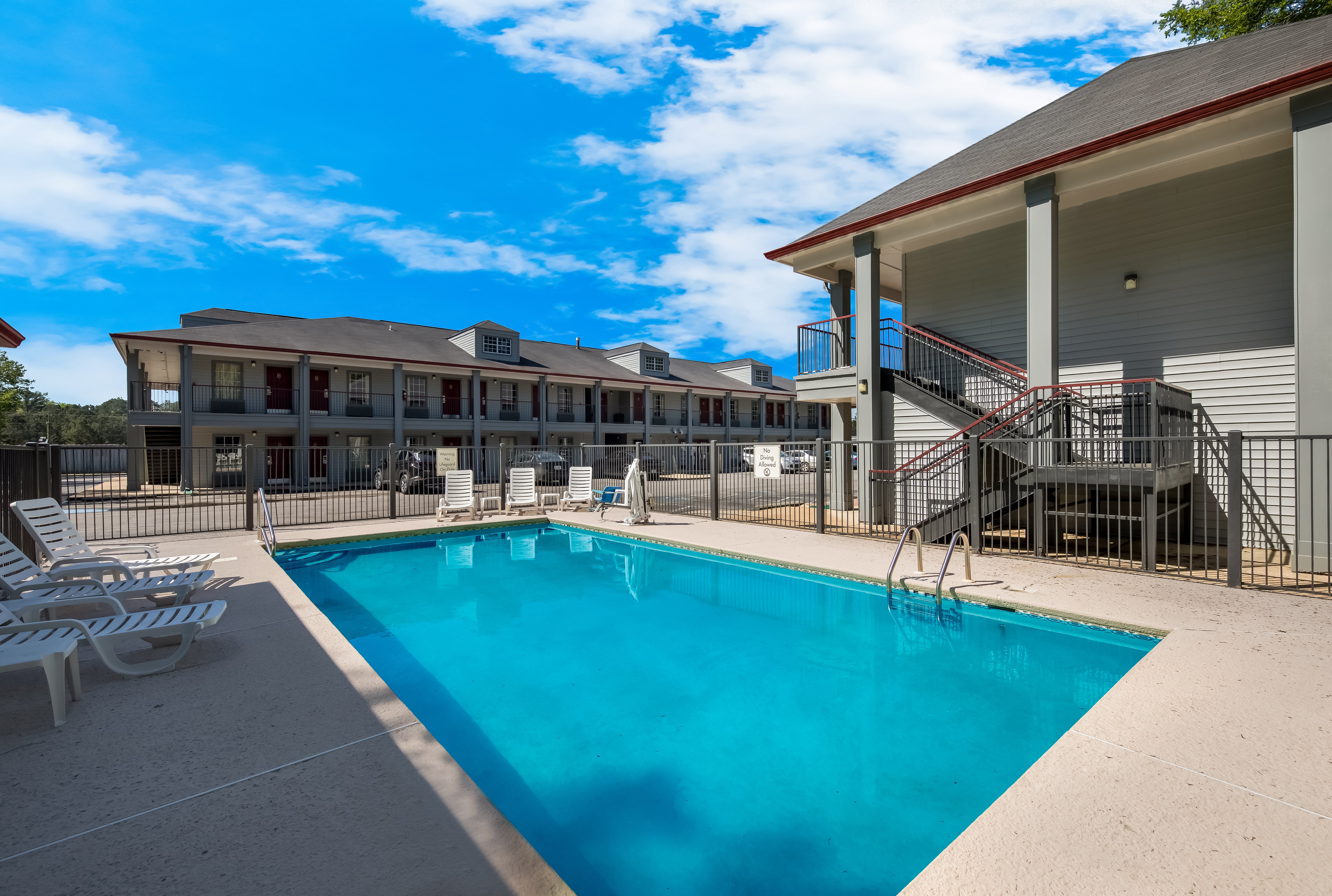Red Roof Inn Jasper 44/46