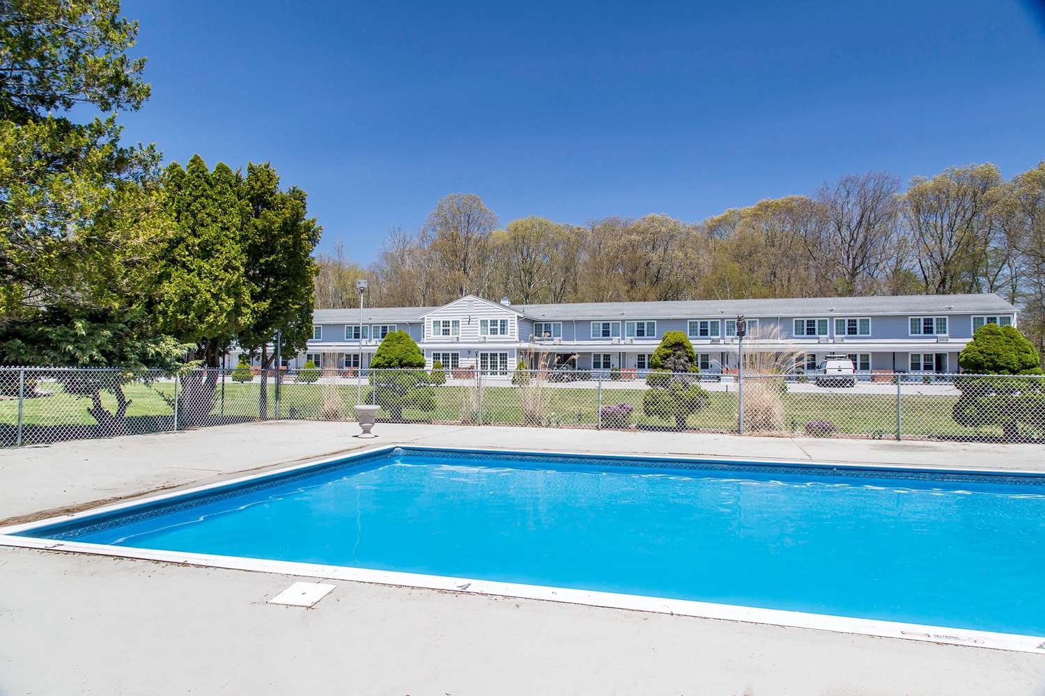 Rodeway Inn Waterford - New London 4/29