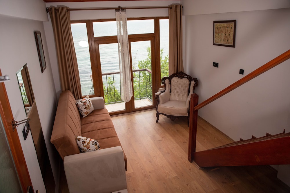 SINOP ANTIK OTEL 16/44