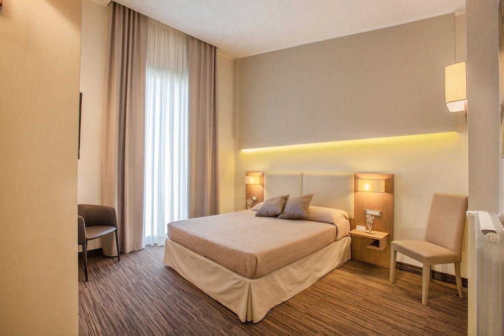 1 BEDROOM, CLASSIC, DOUBLE BED, BALCONY