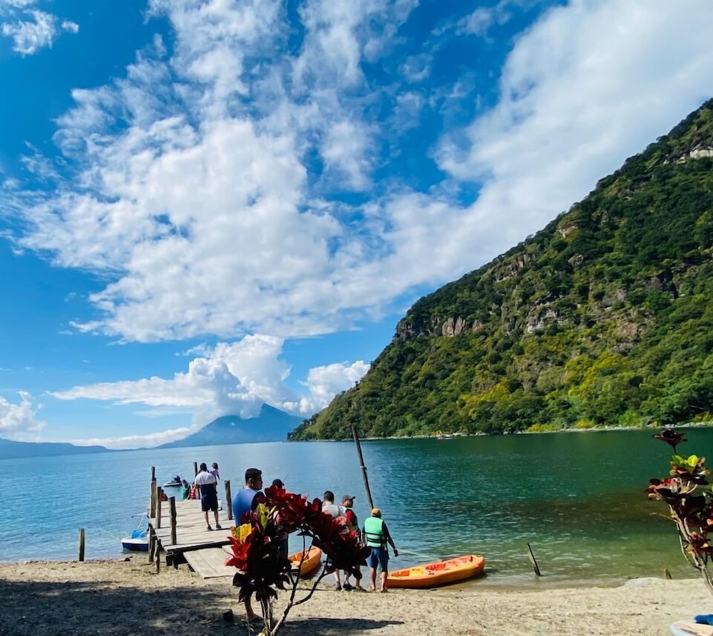 Hotel La Riviera De Atitlan 30/65