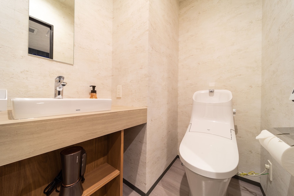 Wellstay Namba 47/50