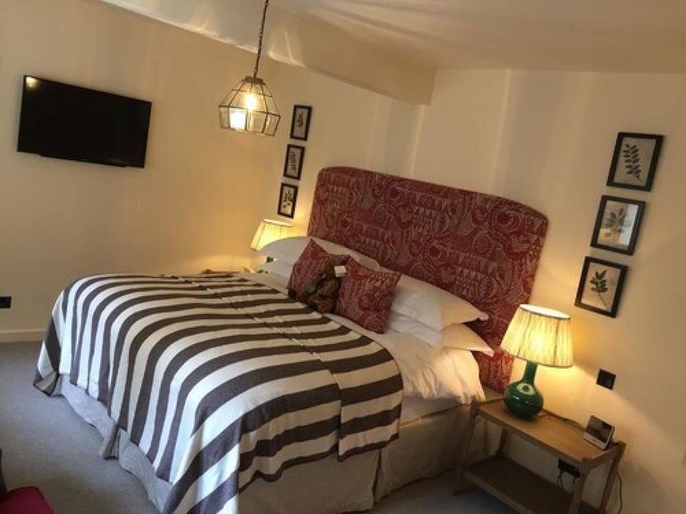 The Close Hotel 10/50