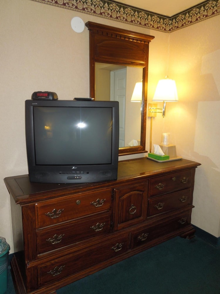 Value Inn 4/63