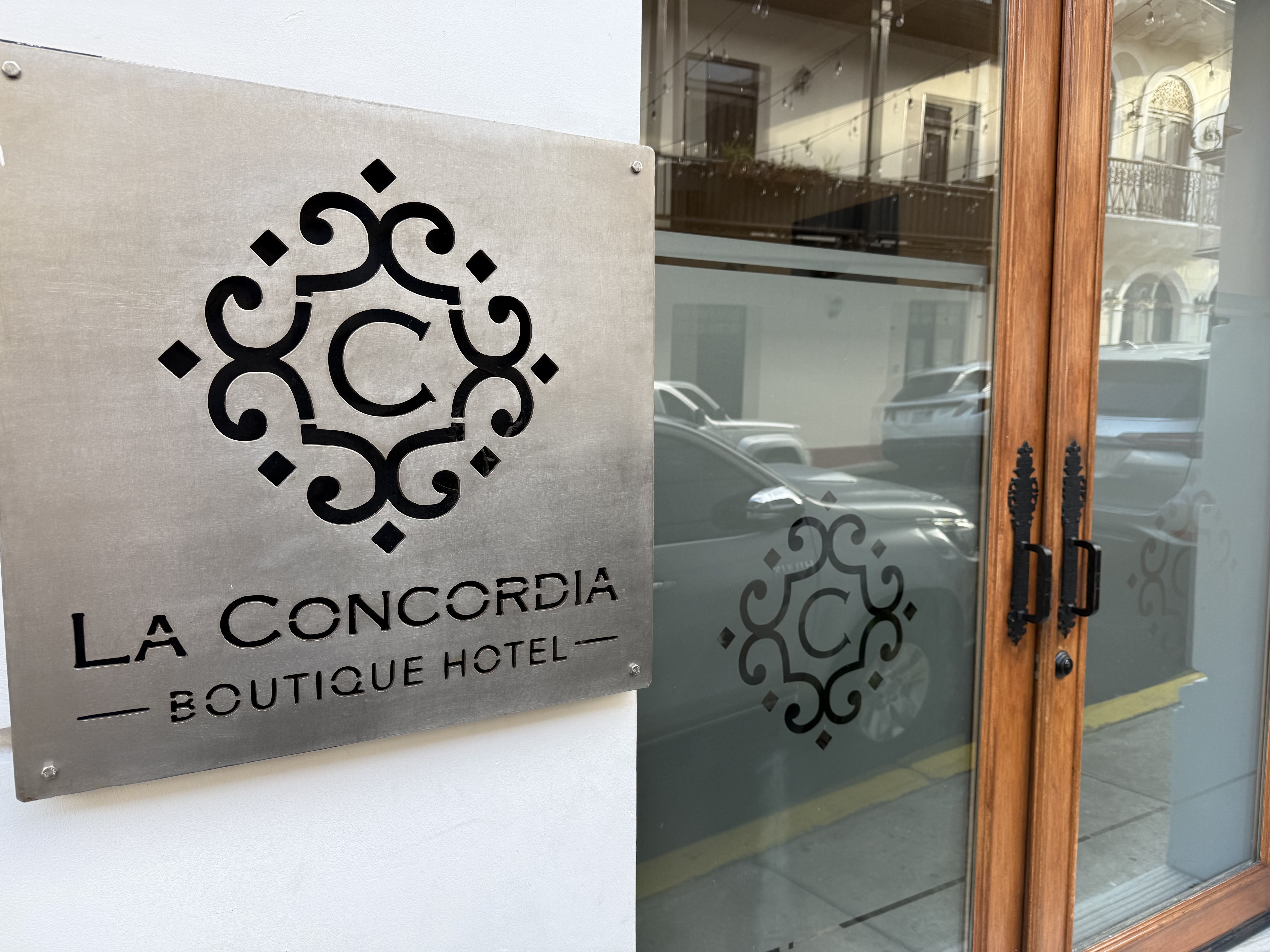 La Concordia Boutique Hotel 23/27