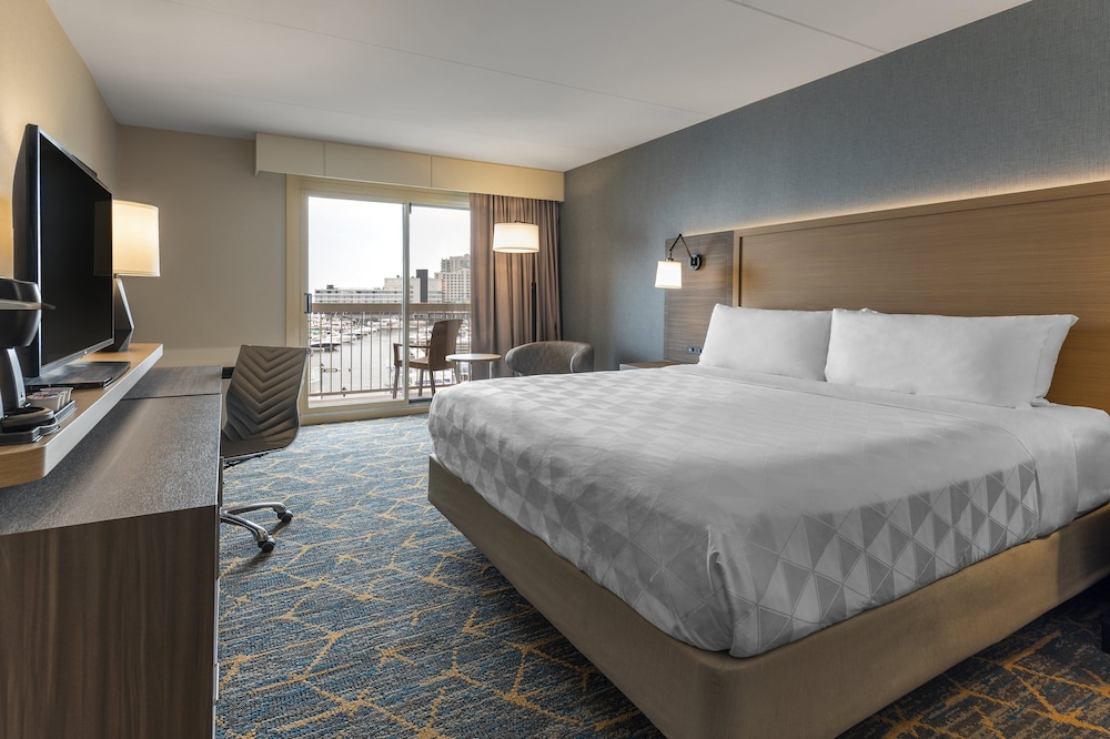 Holiday Inn Kingston Waterfront 22/71