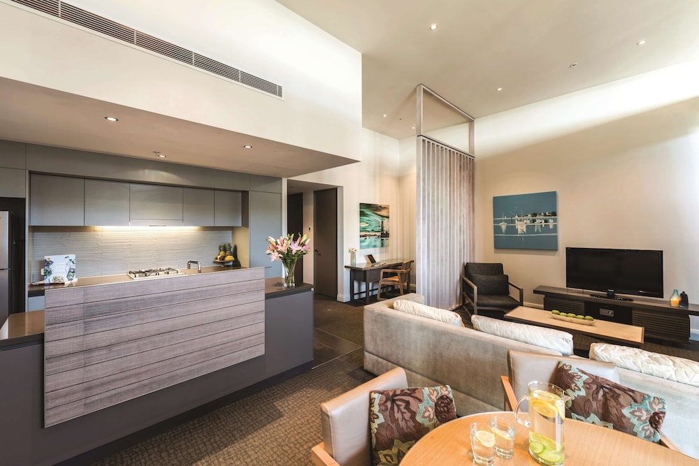 Oaks Redcliffe Mon Komo Suites، North Lakes، Narangba 10/77