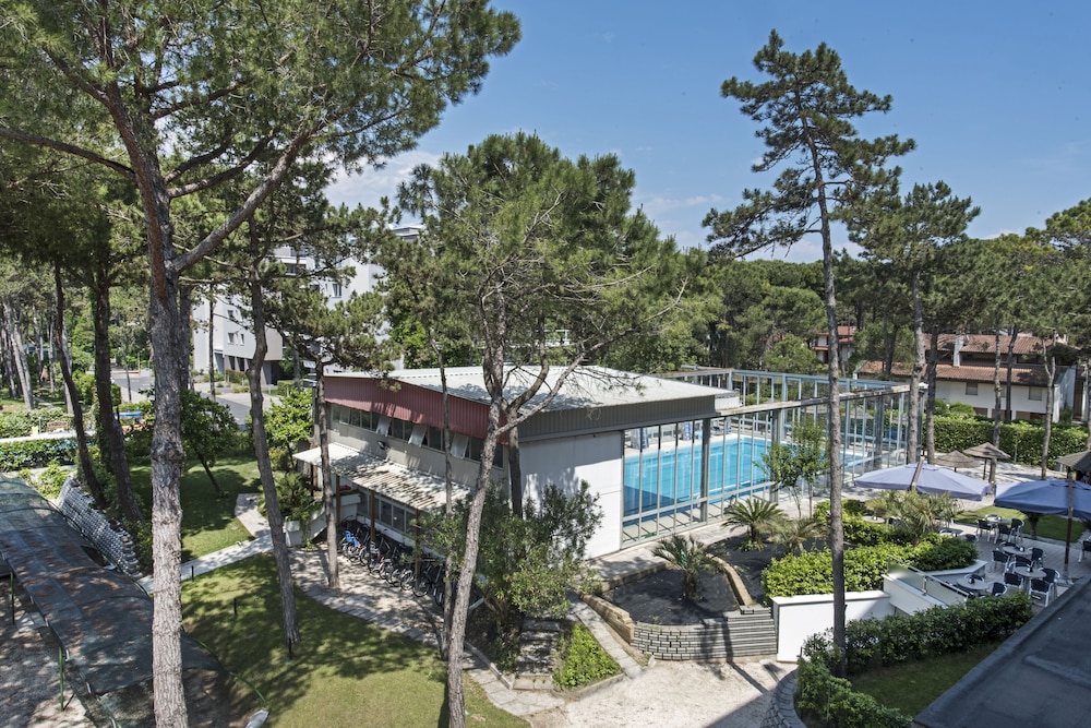 HOTEL MERIDIANUS 27/50