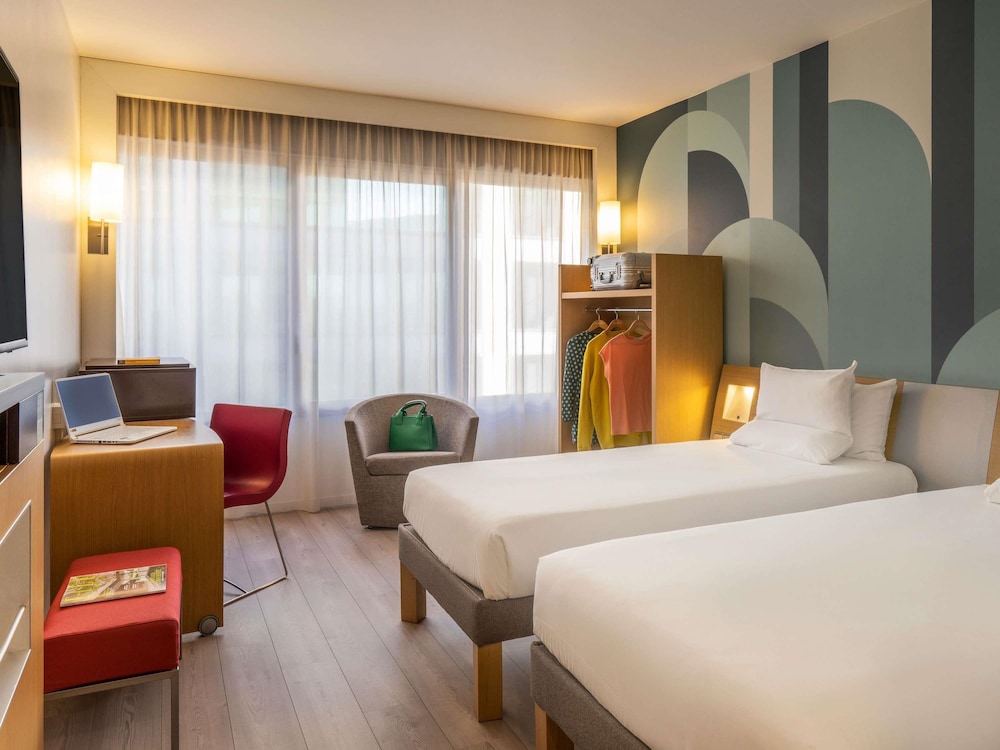 Novotel Campo De Las Naciones Hotel 25/73