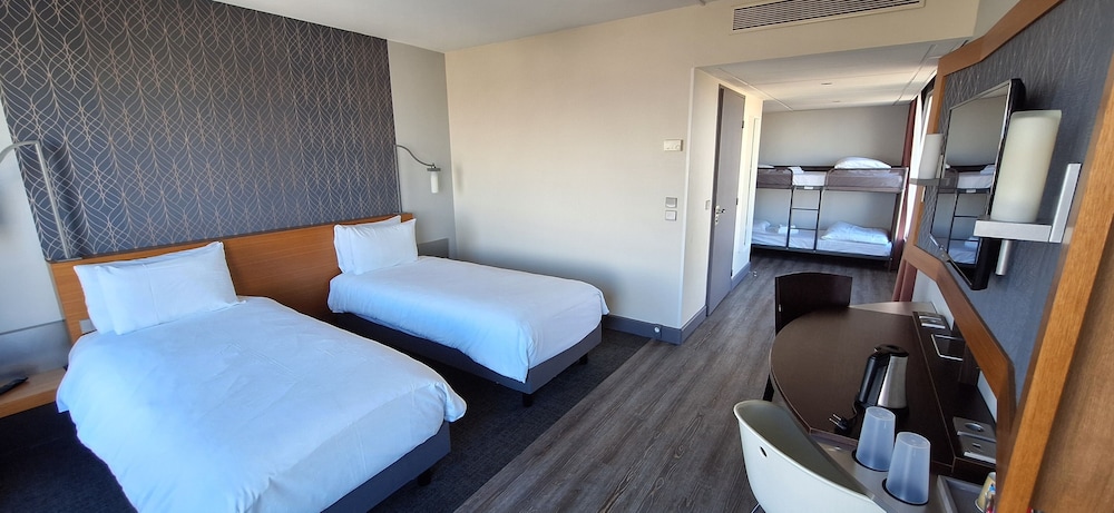 MERCURE PARIS ORLY RUNGIS 9/71