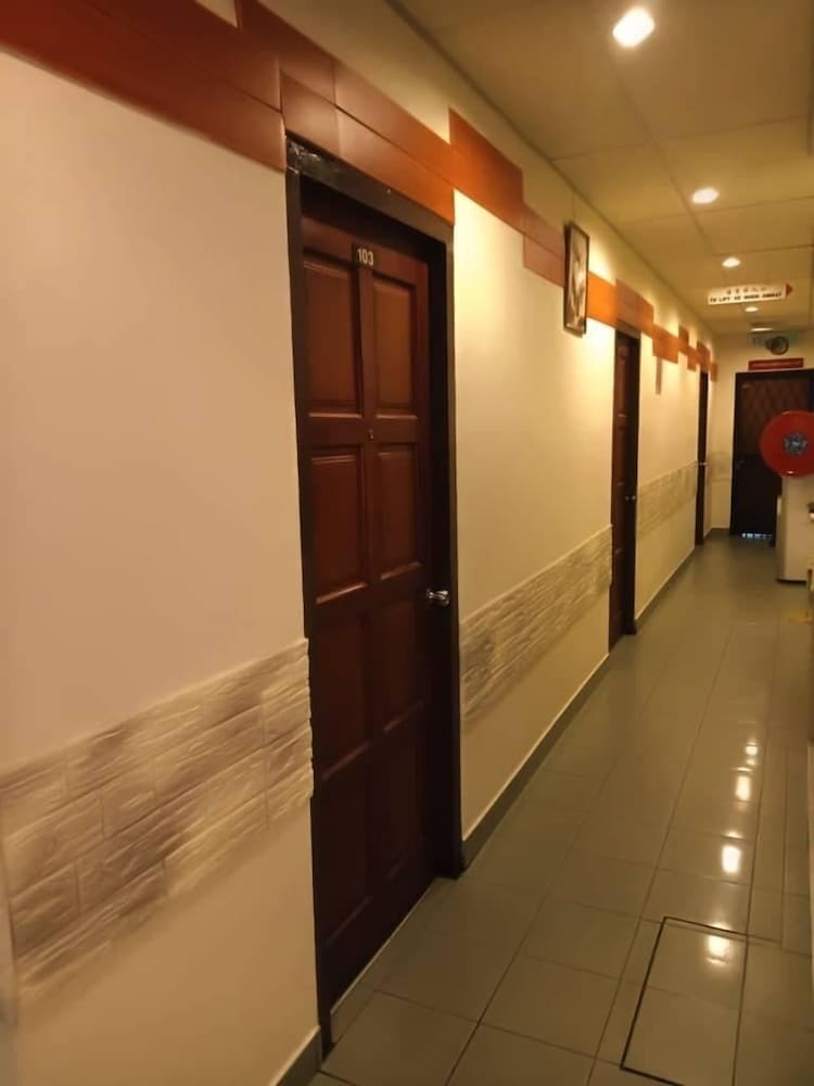 City Inn 17/26