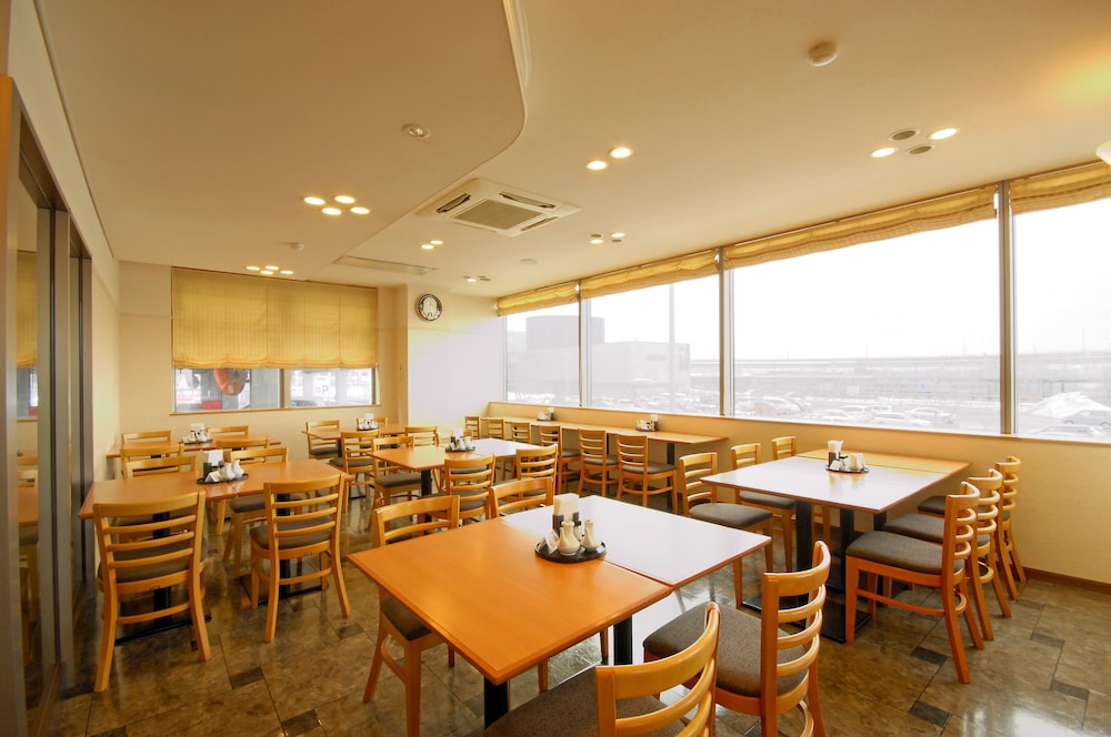 Hakodate Hotel Ekimae 31/33