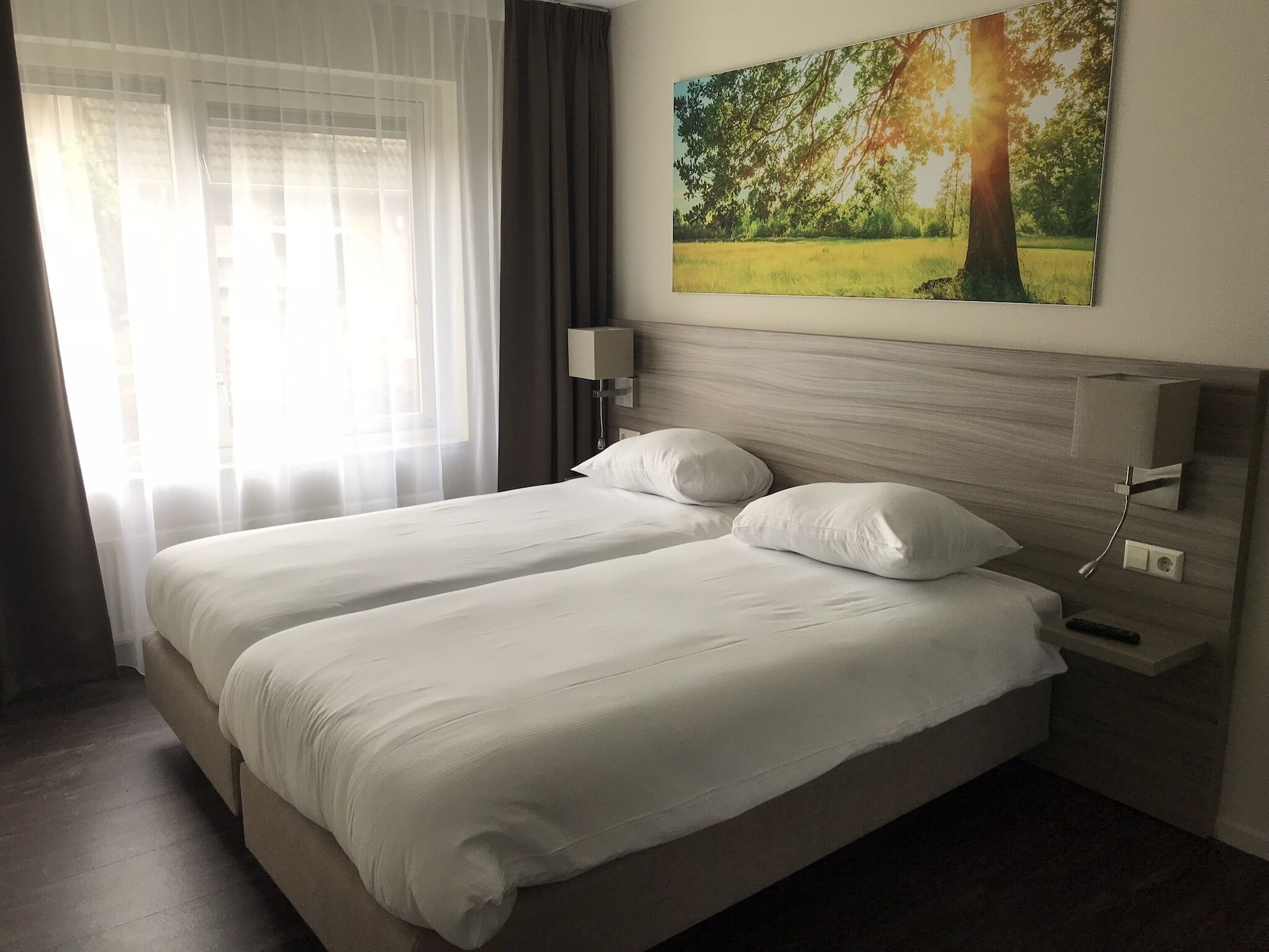 LUXURY, DOUBLE BED