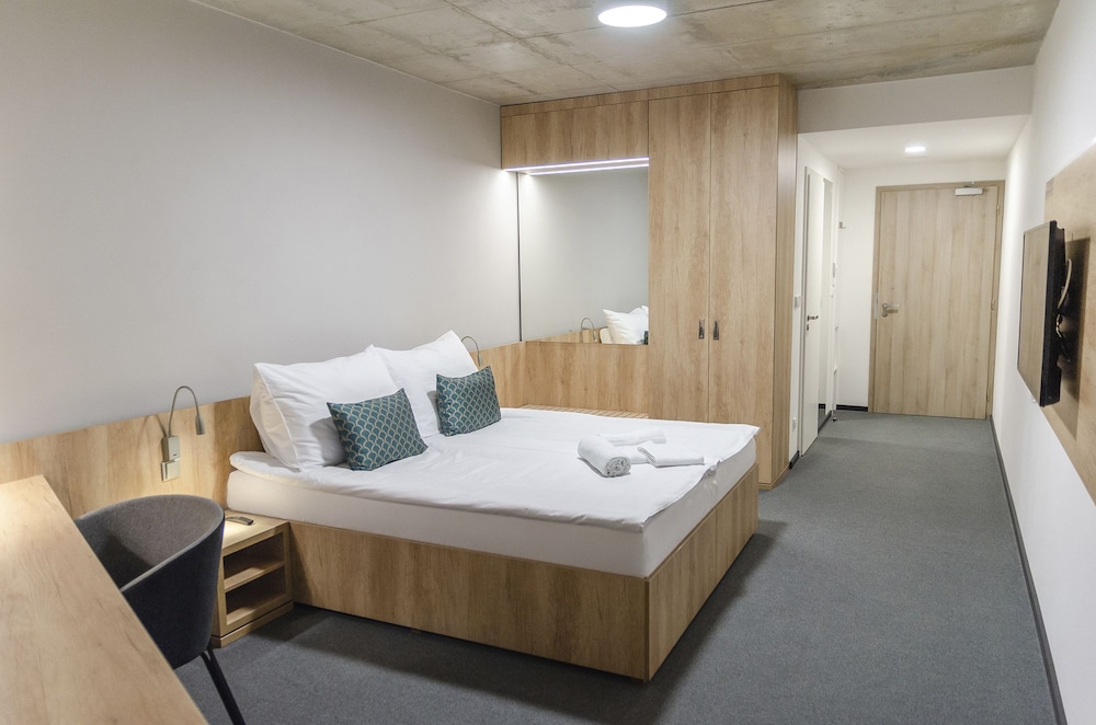 Hotel D1 25/64