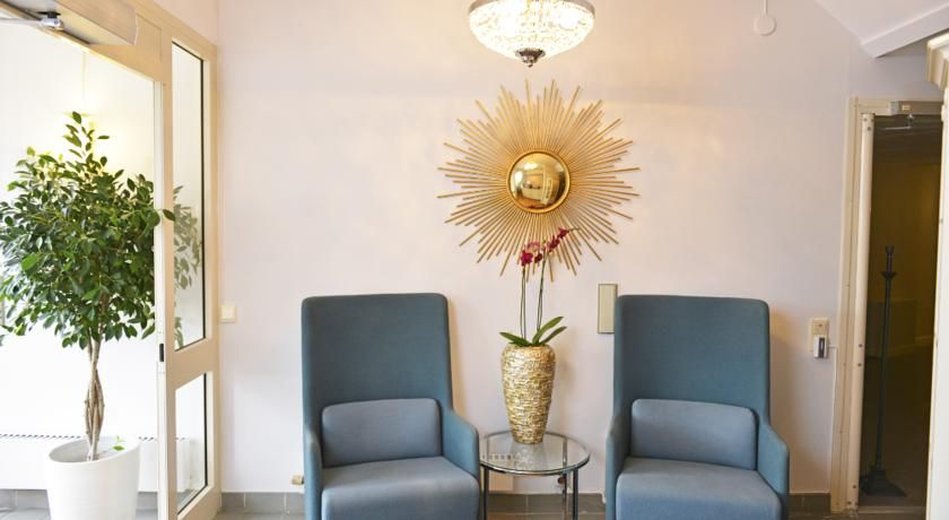Hotell Charlotte 4/6