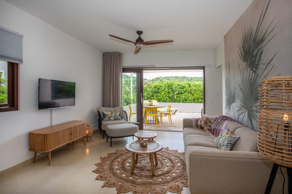Blue Bay Curacao Golf and Beach Resort 55/78
