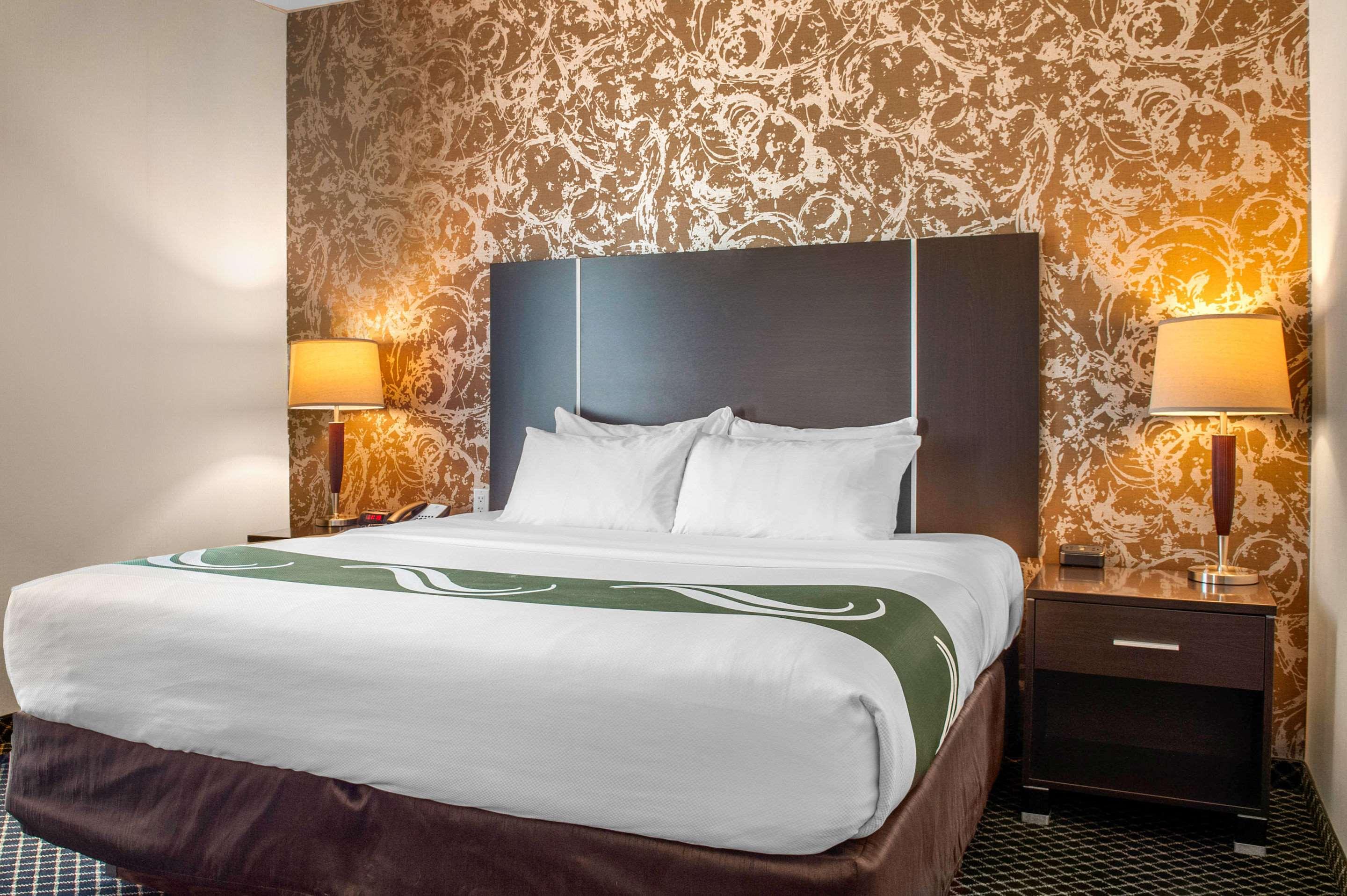 Upgrade, Suite, King Bed
