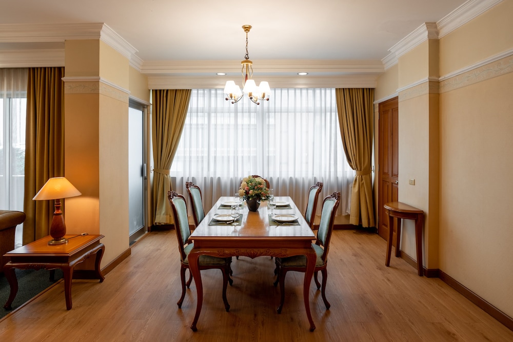 Hotel Marcopolo Jakarta 50/83