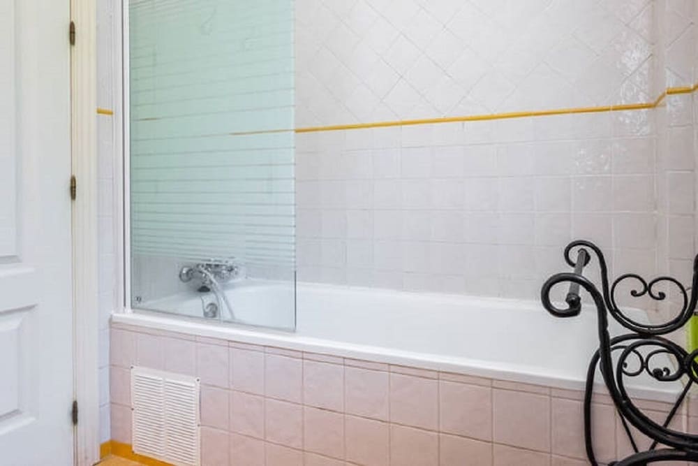 At Home In Malaga Bed And Breakfast 53/55
