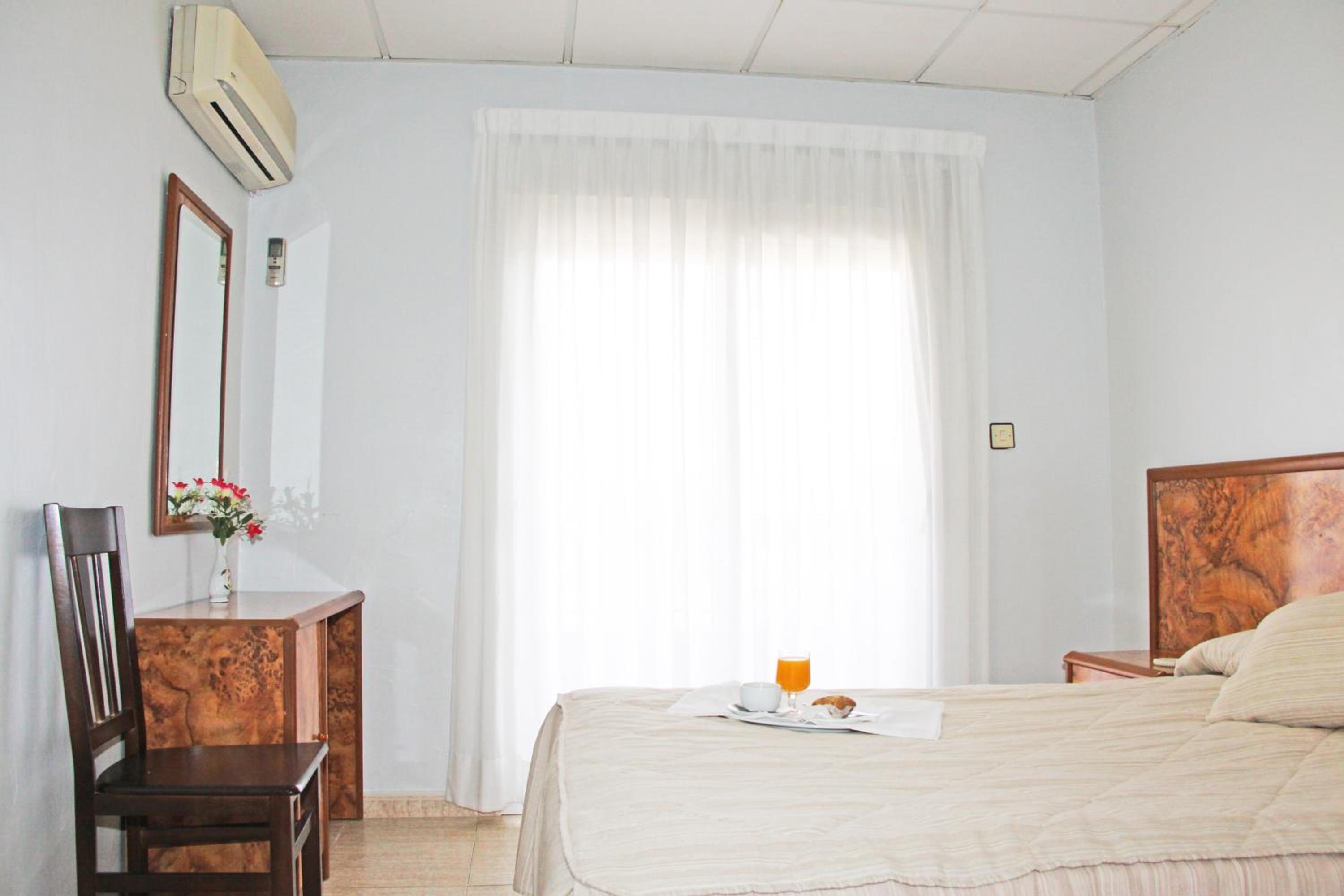 غرفة مفردة، Trabuco Hotel 4/7