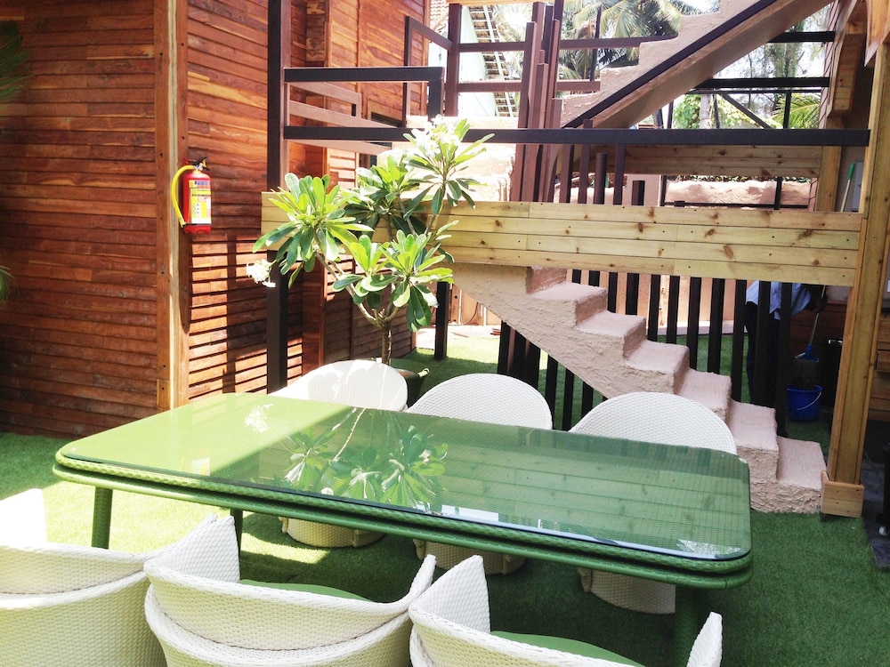 The Baga Beach Resort 57/66