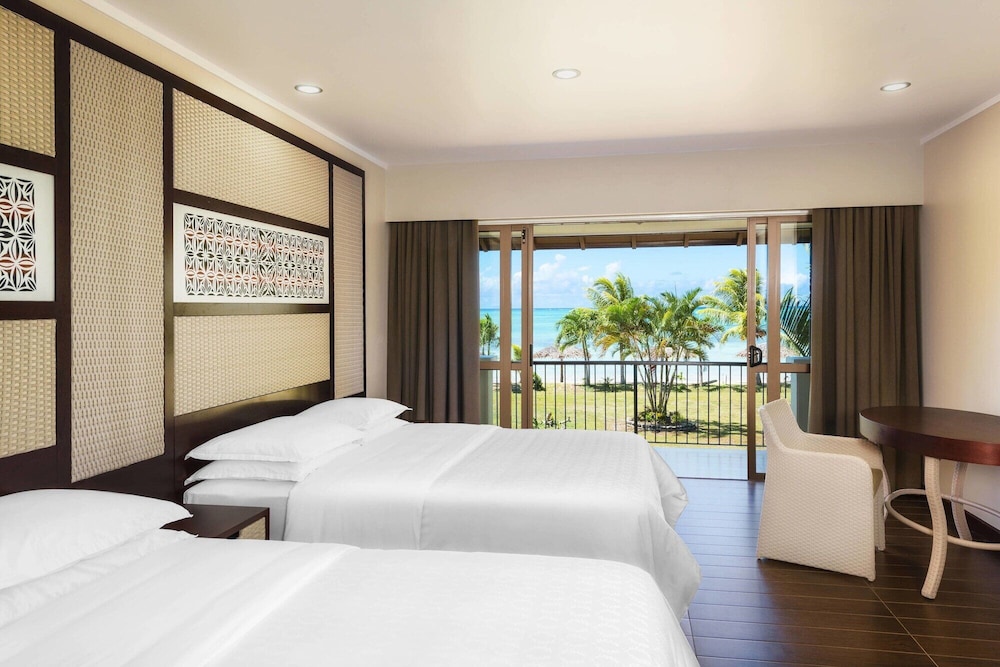 Samoa Beach Resort 15/70