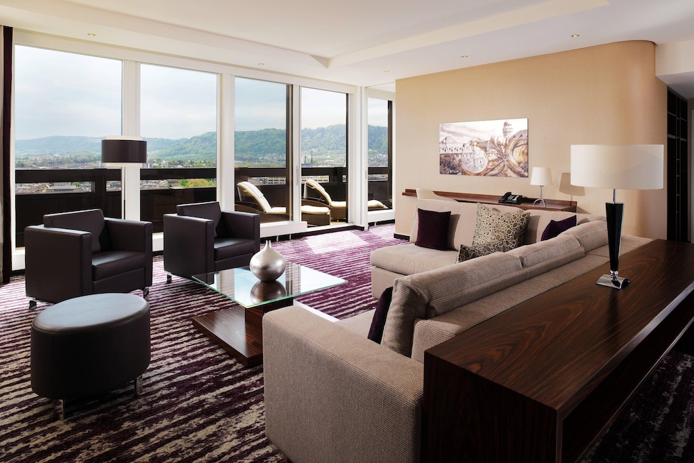 Zurich Marriott Hotel 35/76