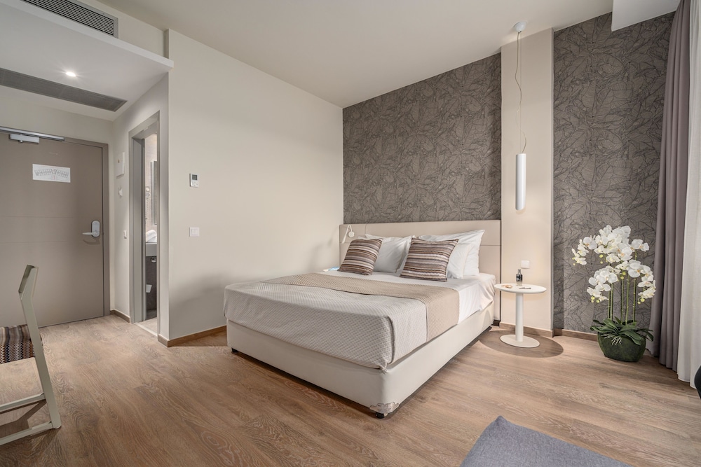 Premium, Double Bed, Sea Front