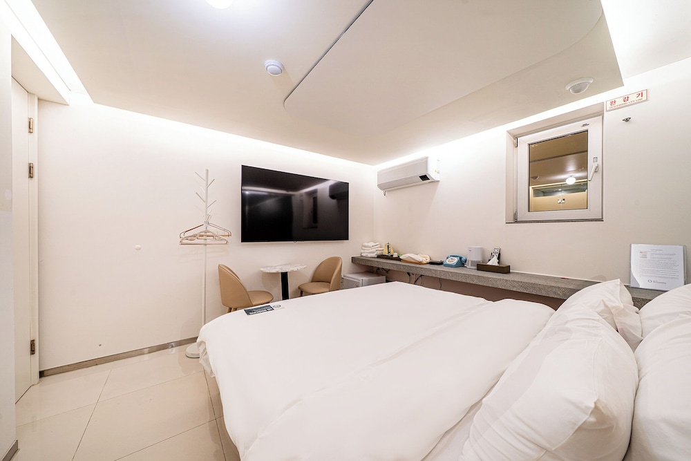 Simple Stay Hotel 14/78