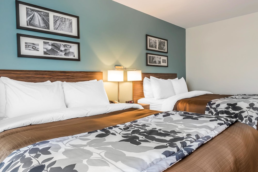 Sleep Inn & Suites Cumberland 21/53