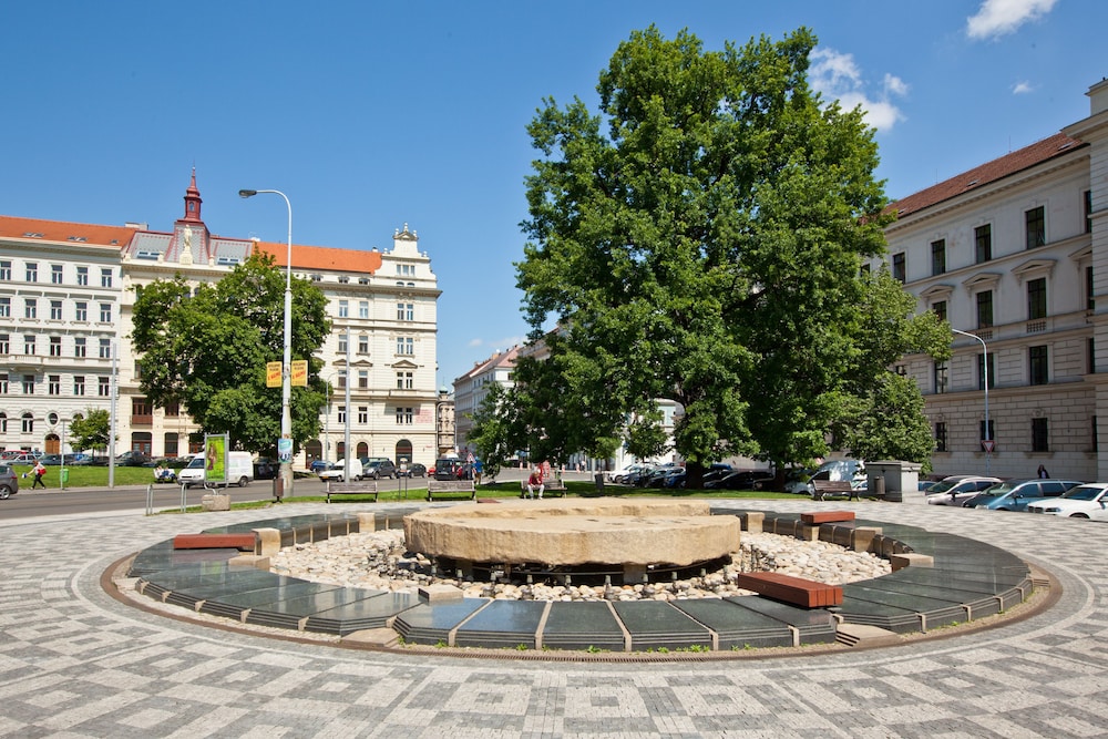 Royal Prague City Apartments 43/50