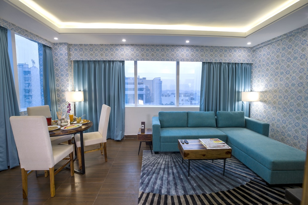 Regenta Central Noida 33/44