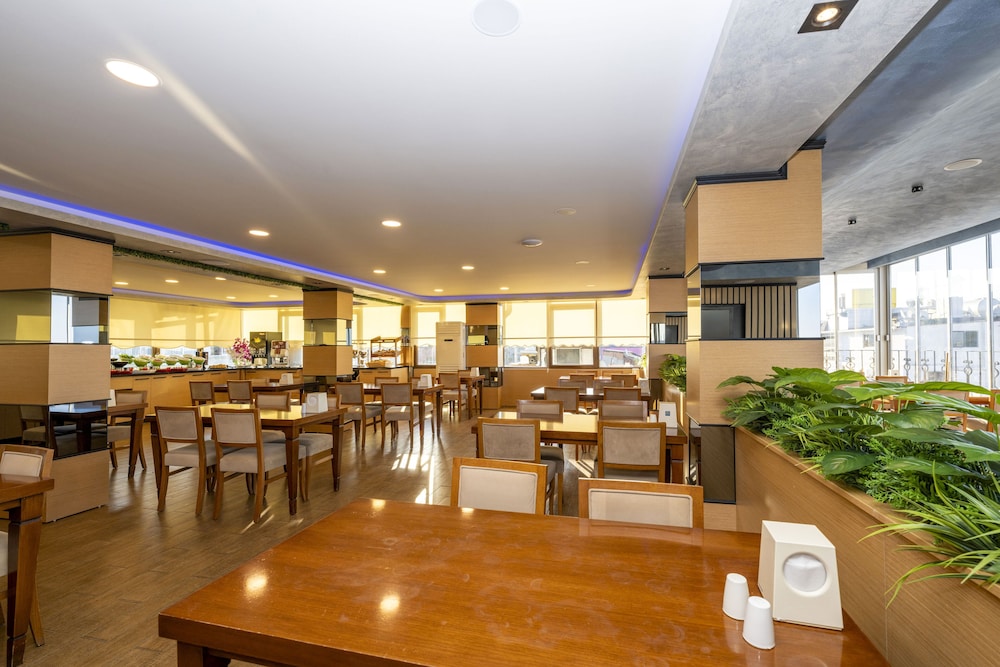 Dalan Hotel 32/57
