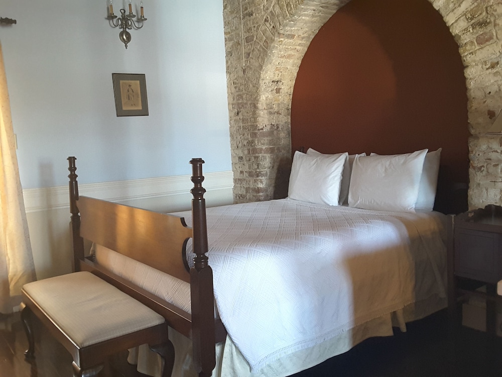 Copper and Lumber Store Hotel Boutique 14/65