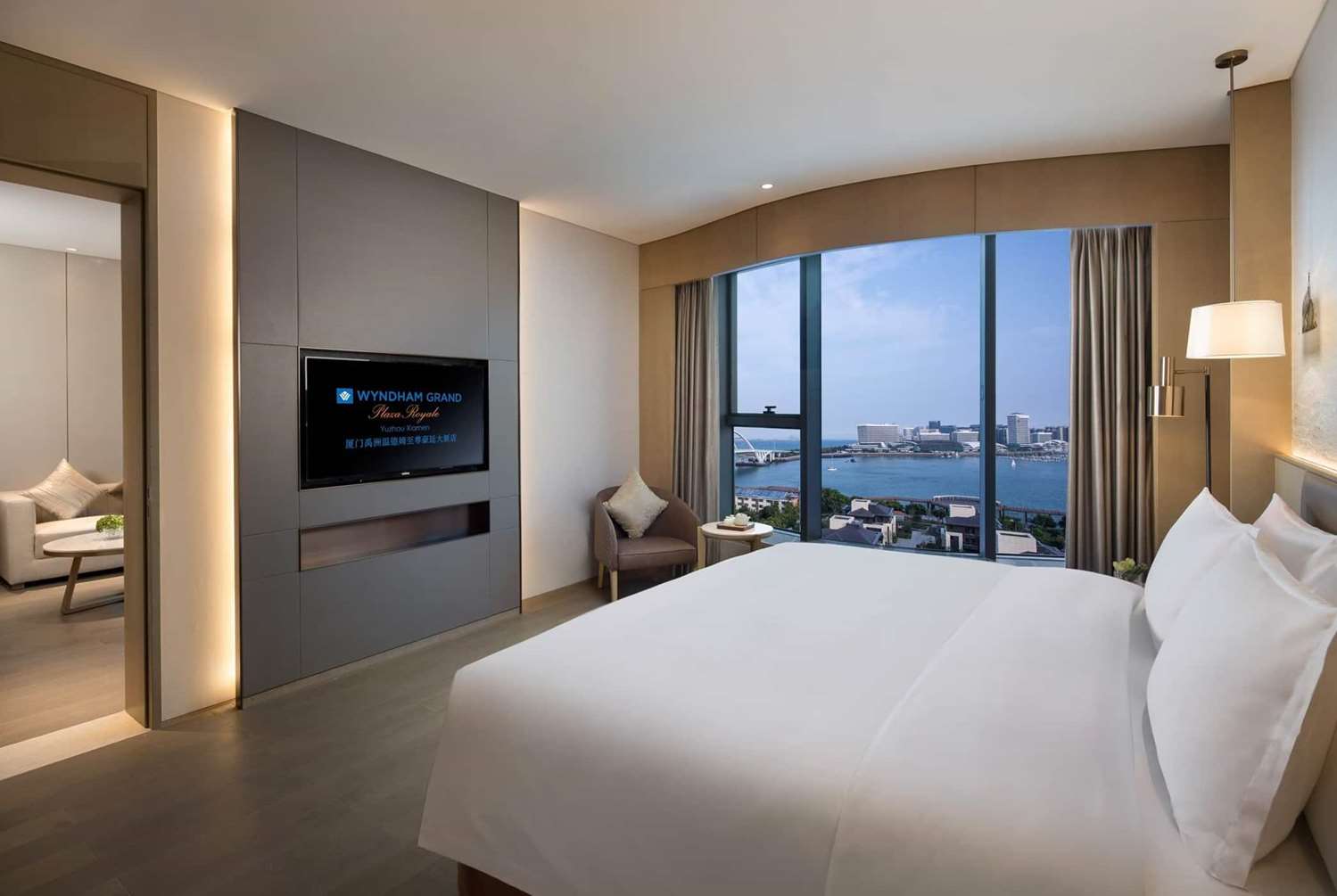 Wyndham Grand Plaza Royale Yuzhou Xiamen 8/29