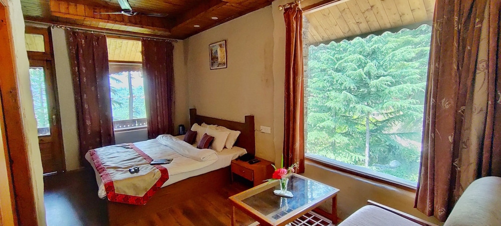 HERITAGE VILLAGE RESORT 41/77