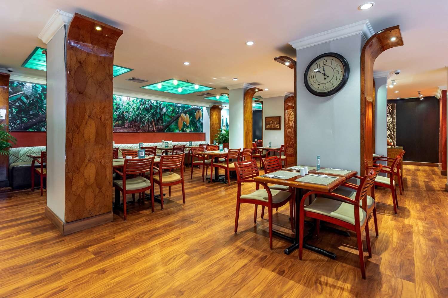 Grand Hotel Guayaquil, Ascend Hotel Collection 43/61