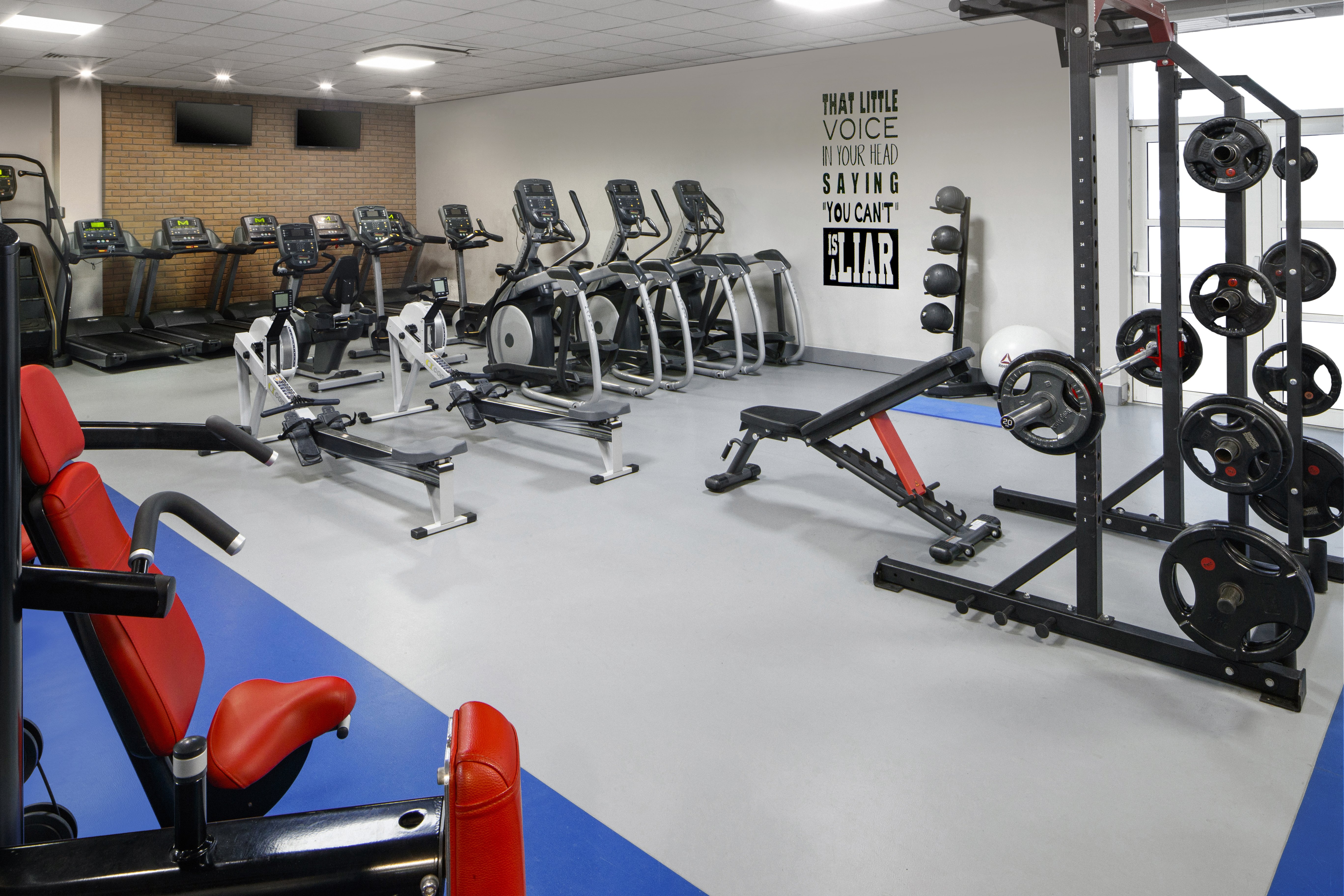 Holiday Inn Aylesbury 32/60