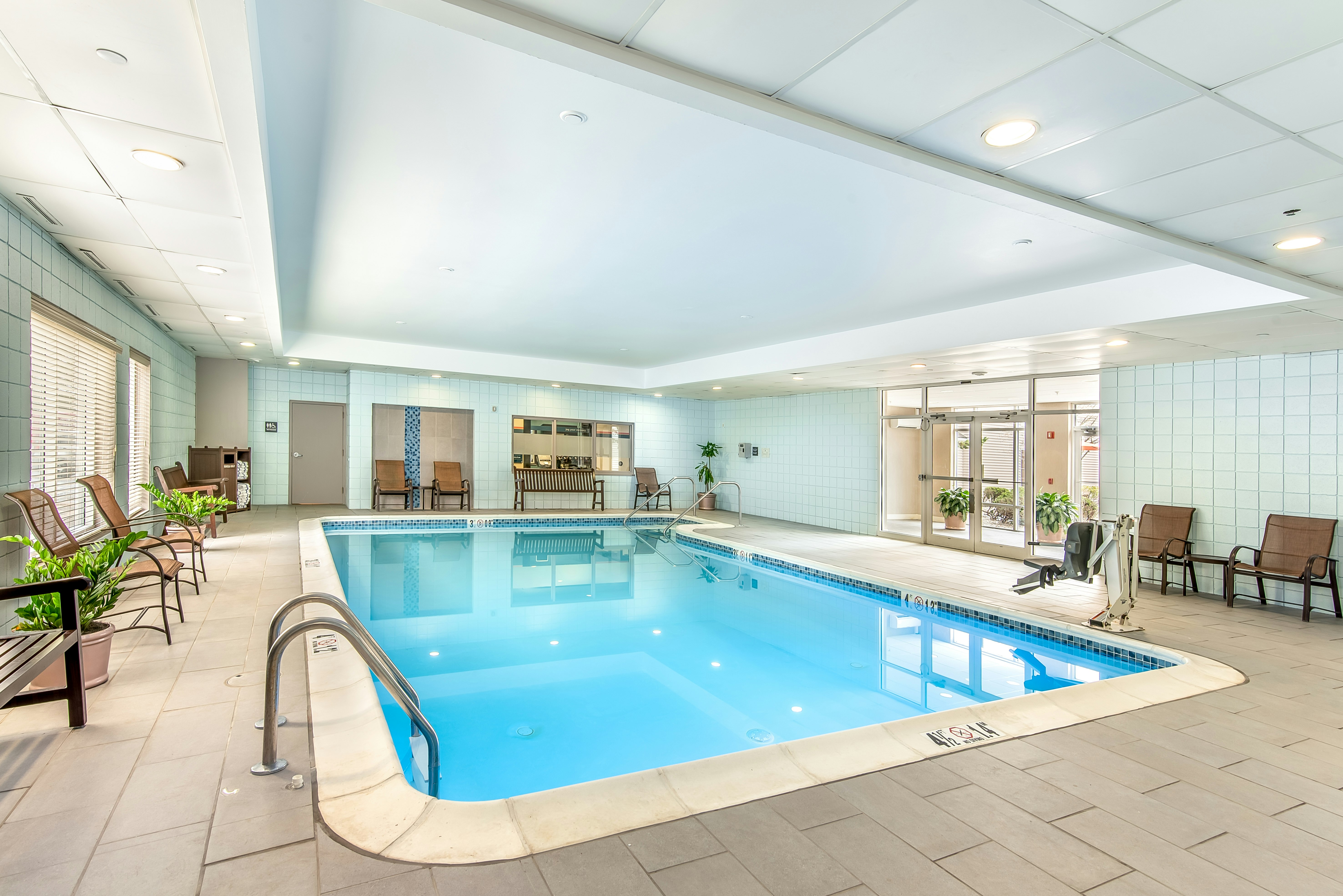 Hampton Inn & Suites Bethlehem 7/32