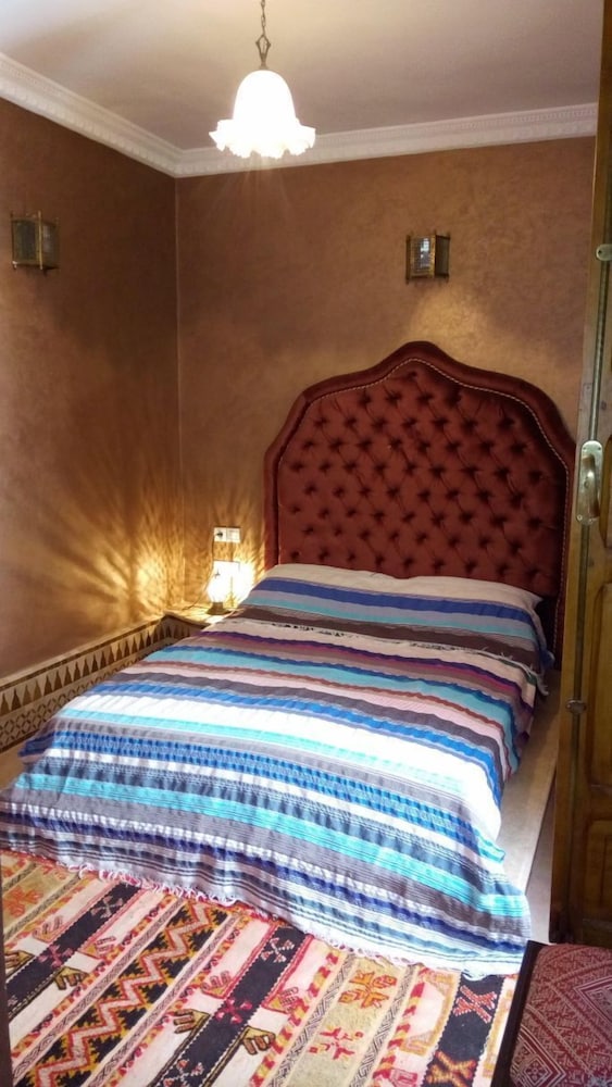 Riad Scalia 34/50