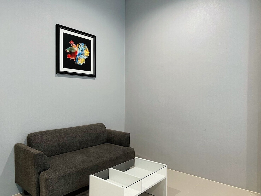 The Room at Maesai 23/40