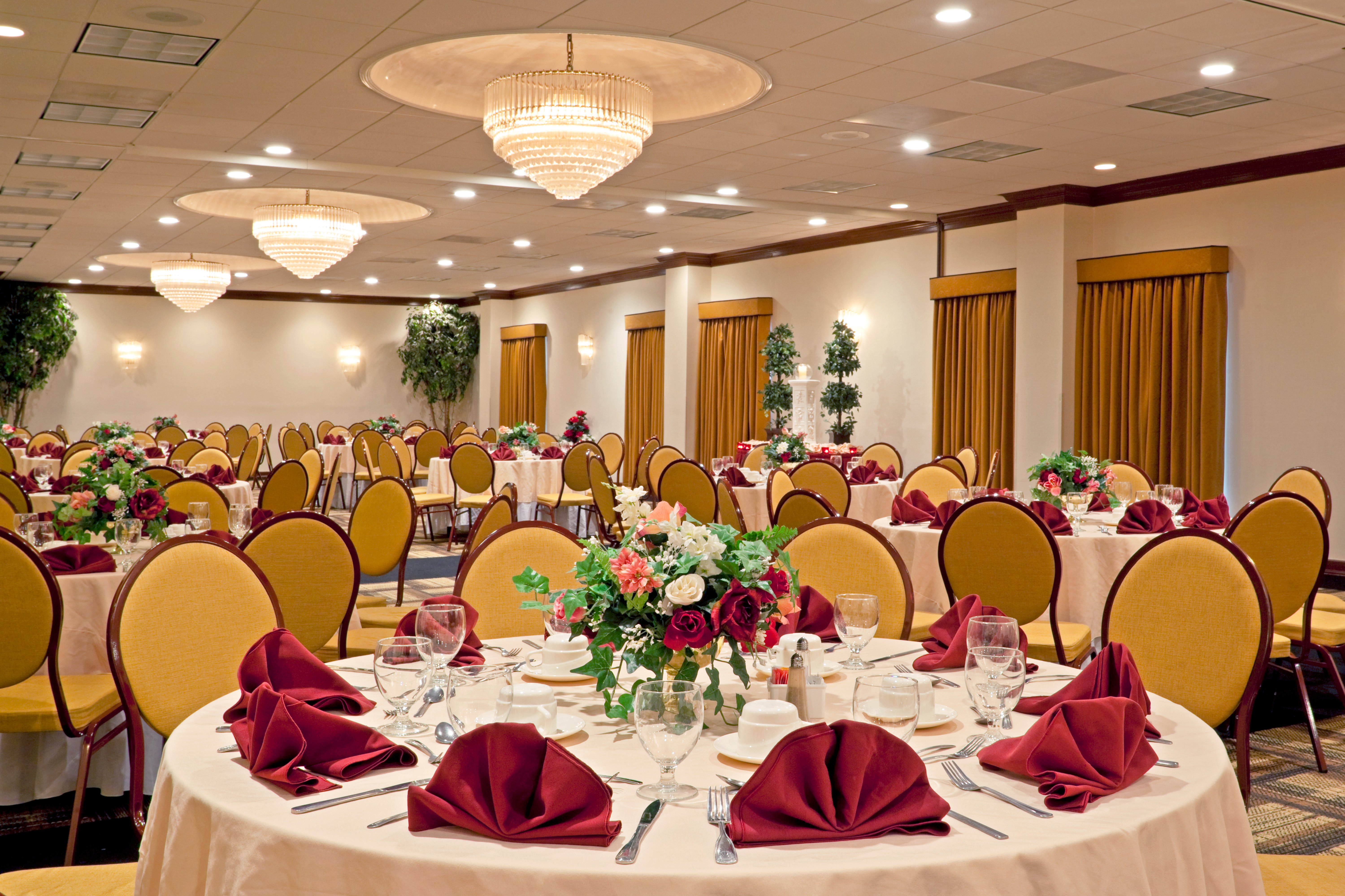 Garner Hotel Totowa by IHG 69/74