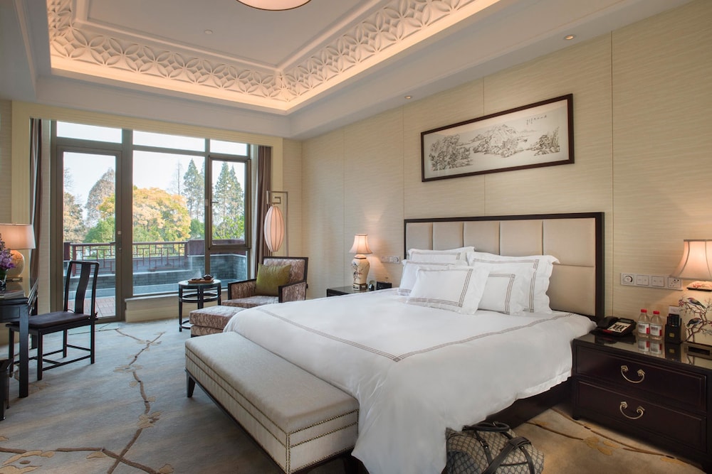 West Lake State Guest House 8/50