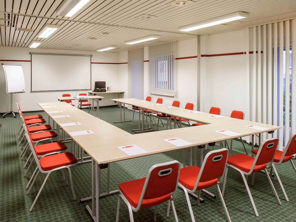 Ibis Dusseldorf Hauptbahnhof 59/67