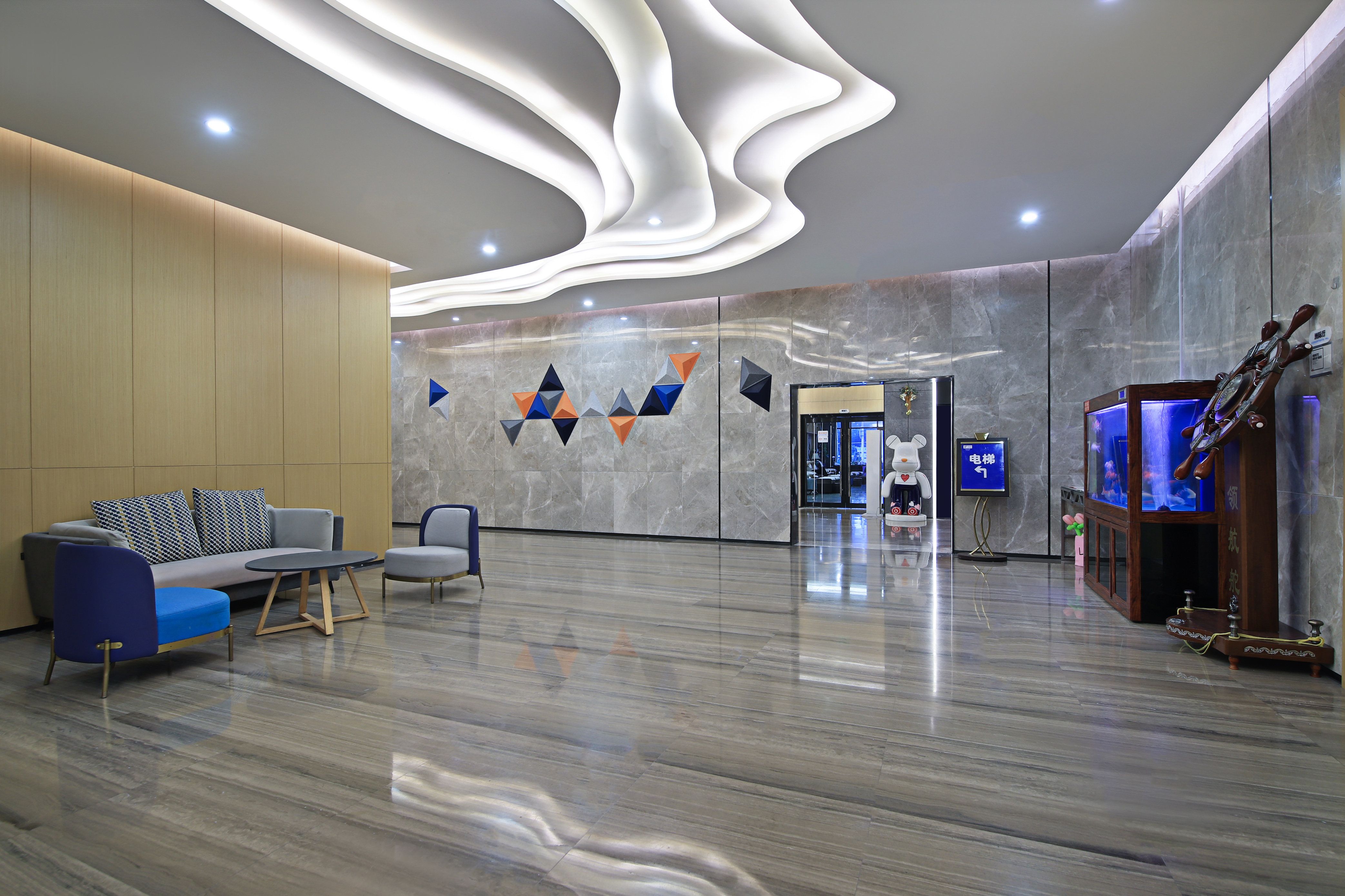 Holiday Inn Express Linyi West 14/82