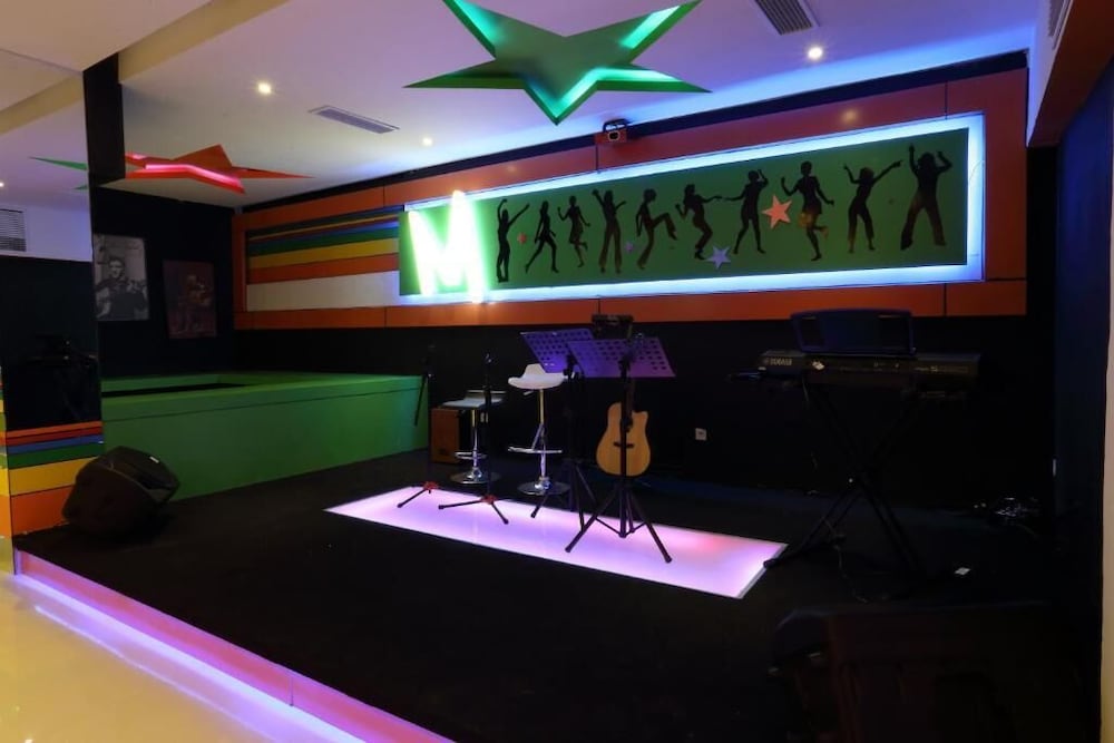 Miyana Hotel 12/59