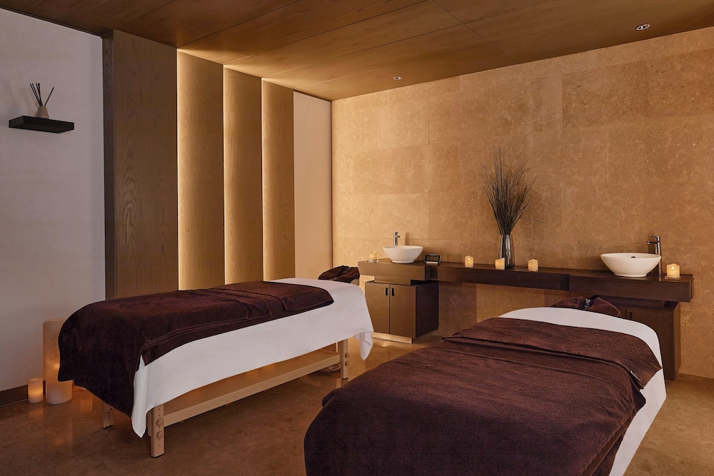 Hyatt Centric Cairo West 18/50