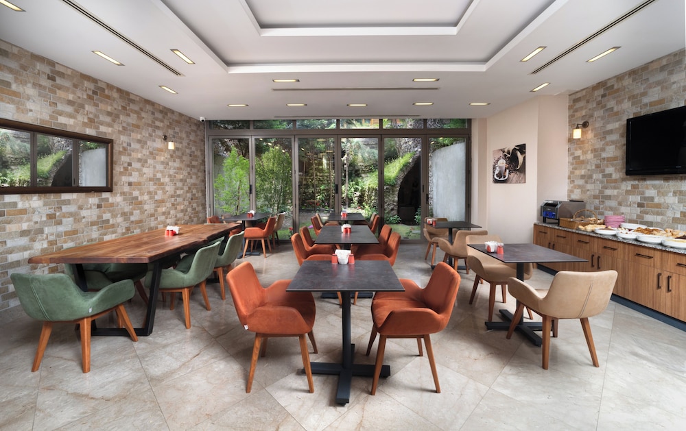 Recital Park Hotel 25/30