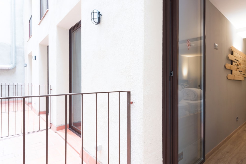 Yeah Barcelona Hostel 14/34